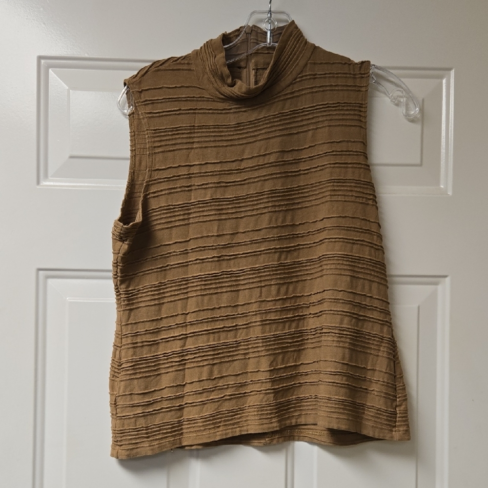 Worth New York Camel Sleeveless Blouse